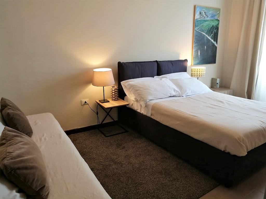 Cinque Terre The Harbour Apt - Two Bathrooms لا سبيتسْيا المظهر الخارجي الصورة